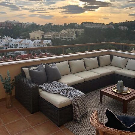 Luxurious Duplex Penthouse With Golf And Sea Views Apartment Benalmadena Luaran gambar